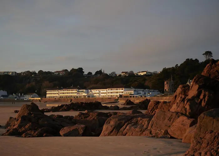 L'Horizon Beach Hotel & Spa